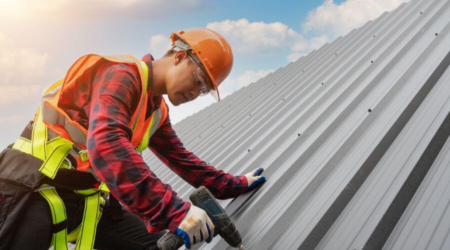 GAF certified roofer in De Tour Village, MI